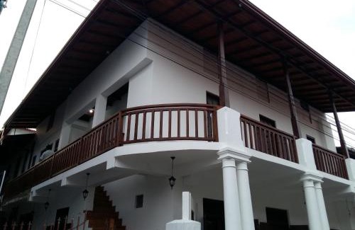 Fort Galle House | Lighthouse Guest