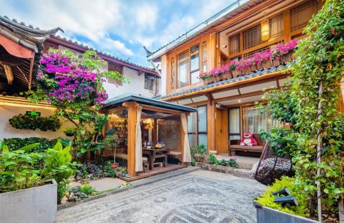 Dayan Old Town House | Lijiang Lights Quiet Garden Desinger SerenityHaven Hotel B&B Gucheng Zhongyi Mufu Branch