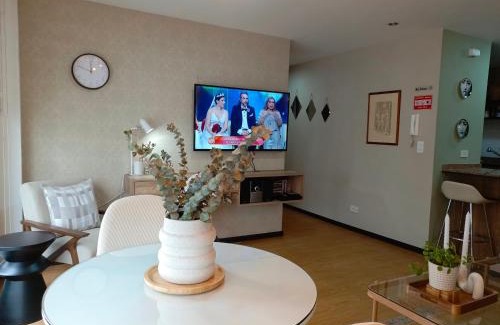 La Mariscal Apartment | Like a Home - 2Bedrooms - QueenBed - Balcony - Parking - 7Th FLOOR