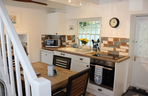 Pentewan Cottage | Lil Nauti 17th Century Cornish Cottage