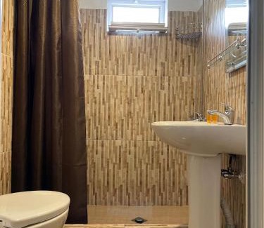 Omalo House | lileo