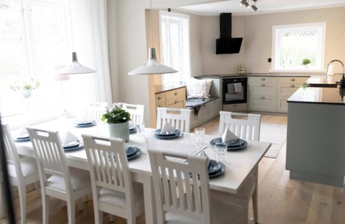 Taberg Villa | Lillberget - Spacious & modern house with a view in the countryside