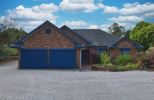 Wallalong House | Lilly Pilly Lodge