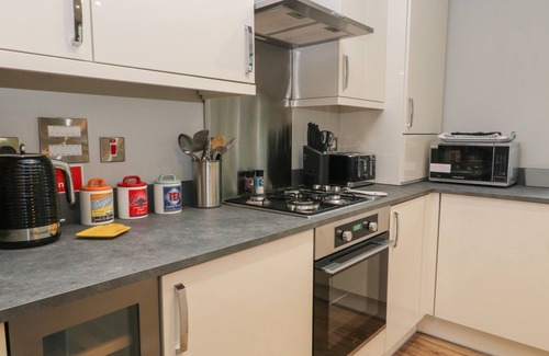 Lifton Cottage | Lily