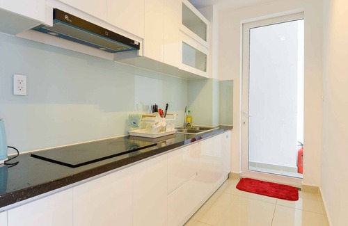 Tan Binh Apartment | Lily's Wondeful Apartment 2BRs (5mins to Airport)