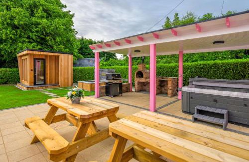 Newry Villa | Lilys House