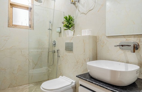 Greater Noida Hotel | Lime Tree Hotel and Banquet Greater Noida