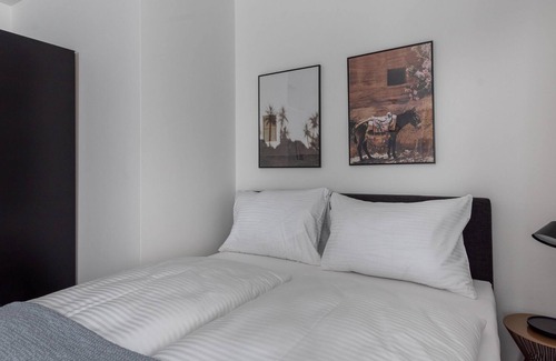 Innere Stadt Apartment | limehome Linz Friedrichstr | Suite XXL