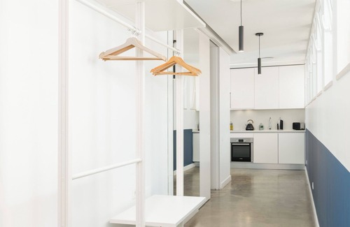 Alfama Apartment | Limehome Lisbon Calçada do Cardeal