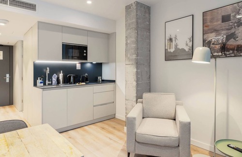 Nueva Espana Apartment | Limehome Madrid Calle Hurtado de Mendoza
