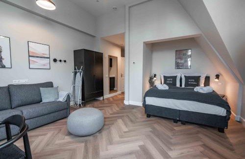 Scheveningen Apartment | Limehome The Hague Keizerstraat