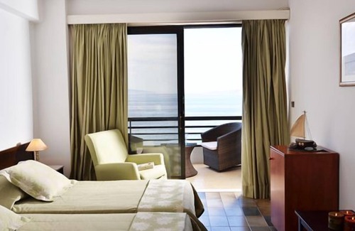 Voies Hotel | Limira Mare Hotel