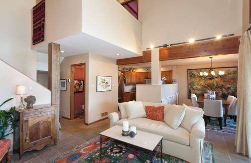 Whistler Village House | Limited Time Ski Season Early Bird Offer, Home of Olympic Dreams, Ski In/Out
