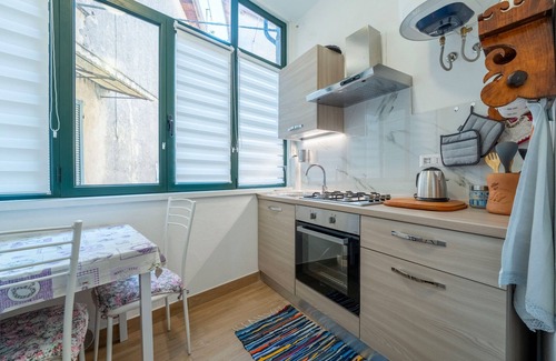 Limonta Apartment | Limonta Lakeview Apartment by Wonderful Italy