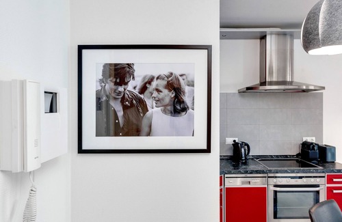 Limpertsberg Apartment | Limpertsberg cinema studio in high-end residence