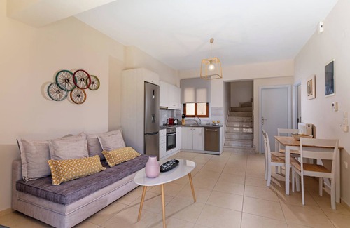 Agia Triada Villa | Linari Villa,a peaceful &cozy 2bdr villa with pool