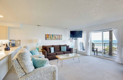 Lincoln Beach Condo | Lincoln City Beach Condo: Clubhouse & Pool Access!