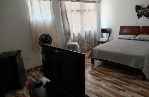 Cali House | Linda casa vacacional Andy-Santiago de Cali