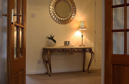 Stirling House | Linden Apartment