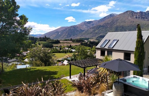 Lower Shotover House | Lindmore Lodge
