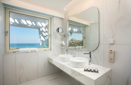 Vlicha Hotel | Lindos White Hotel & Suites