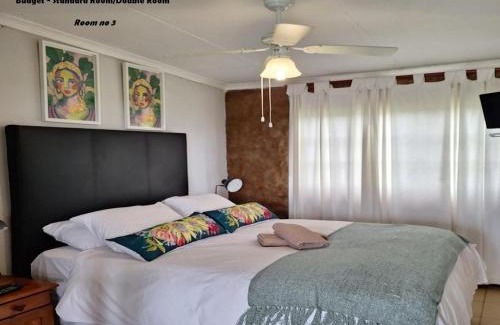 Umtshezi Cabin | Linglela Lodge