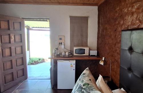 Umtshezi Cabin | Linglela Lodge