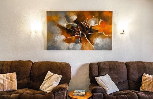 Corroios House | Link White Villa, Wifi, Central Heating, Pool