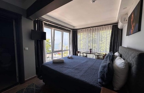 Cinarcik Hotel | Lion Boutique Hotel