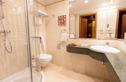 Istvanmezo Hotel | Lions Garden Hotel