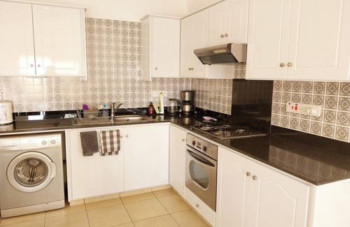 Liopetri Apartment | Liopetri 2-Bed Apt, Sleeps 6, Pool, 10min to Beach