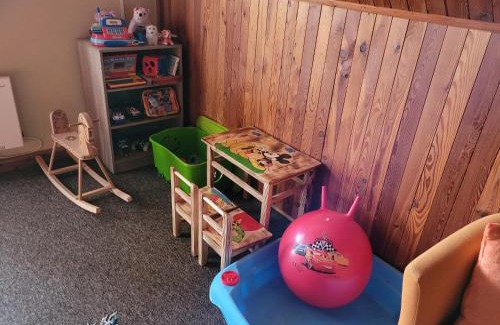 Svaty Kriz House | Liptovská Chata pri potoku