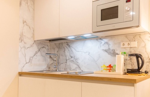 Arganzuela Apartment | Liria: A Space of Elegance and Comfort in the Heart of the City