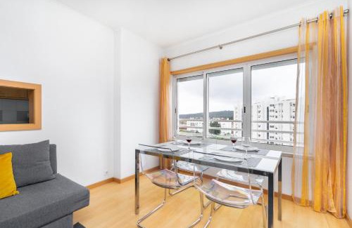 Sao Domingos de Benfica Apartment | Lisboa, Cidade, Elegant Apartment with Air Cond, Free WIFI and Near Metro, by IG