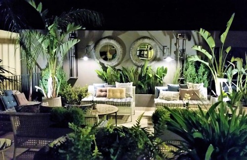 Pena Bed & Breakfast | Lisbon Garden Boutique Guest House