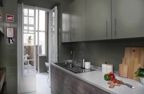 Sao Jorge de Arroios Apartment | Lisbon Liberdade Central Apartment 1E