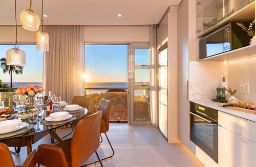 Clifton Villa | Lisburn on Clifton Villa - Ocean Views, Sleeps 15