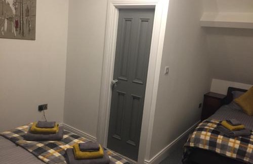 Claddagh House | Lisheen Lodge