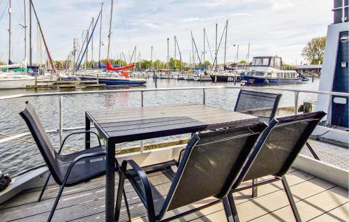 Naarderbos Boat Rental | Lissabon
