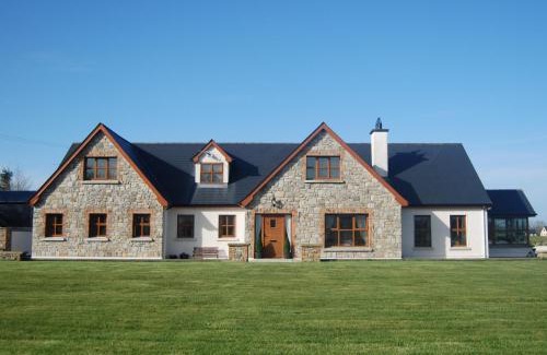 Mullaghnaneane Bed & Breakfast | Lissadell Lodge