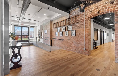 Solon Apartment | Literary Professors Writers Loft built in 1915 restored 2022
