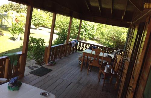Little Bay House | Little Bay Beach House