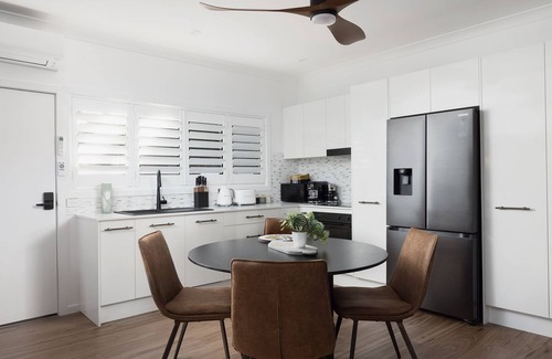 Nelson Bay Villa | Little Beach Boutique Apartment Pet Friendly