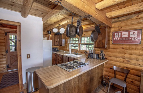Tahoe Vista House | Little Bear Cabin by Hauserman Rentals