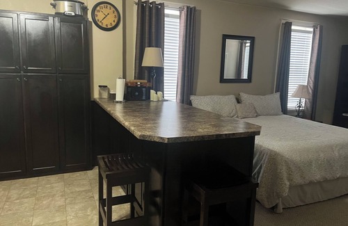 Boonville Apartment | Little Boonville Apartment