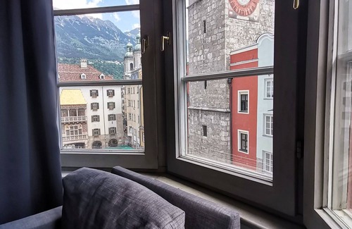 Innsbruck City Centre Apartment | Little City Center Golden Roof