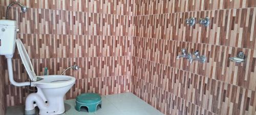 Kasol House | Little Hamlet Choj