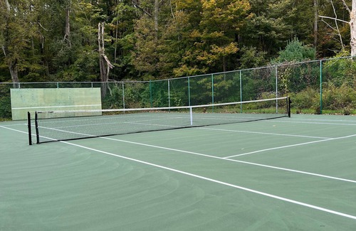 Pomfret House | Little House in the Big Woods- Tennis Court