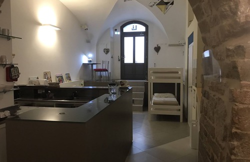 Old Town Hostel | Little Italy Boutique Hostel