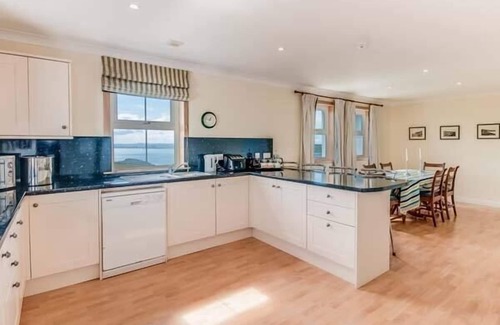 Cairnryan Cottage | LITTLE LAIGHT, pet friendly, country holiday cottage in Stranraer